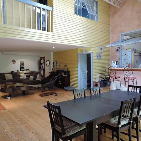 Duplex Avec Terrasse Tropezienne Apartment เปเซอนา ภายนอก รูปภาพ