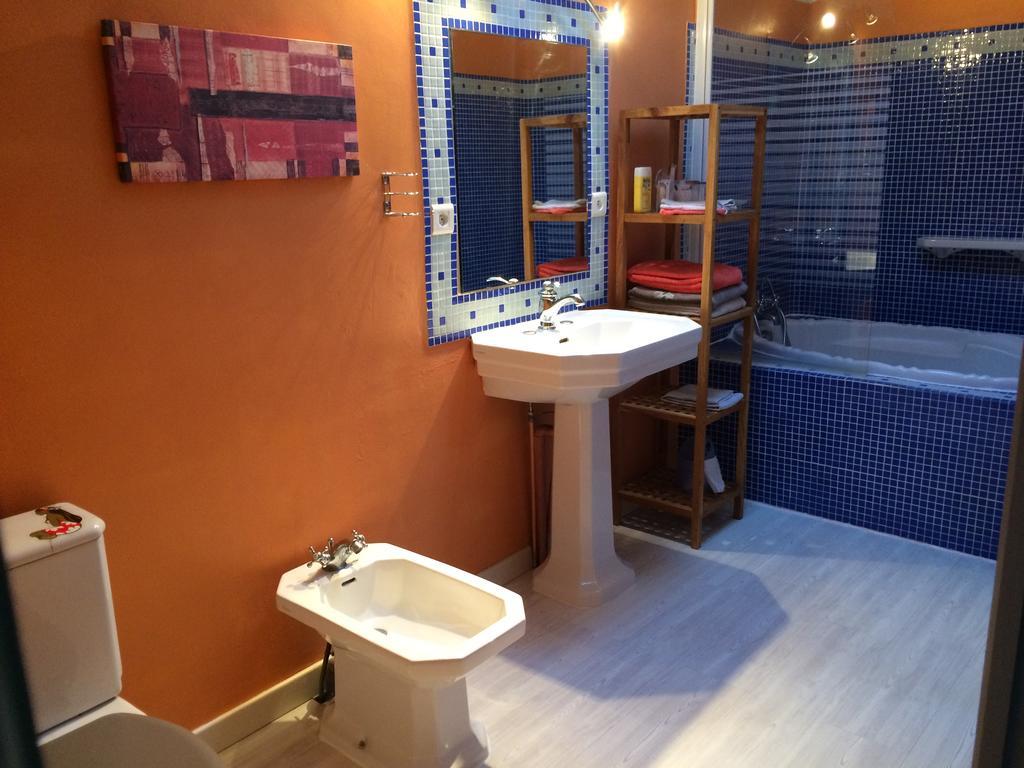 Duplex Avec Terrasse Tropezienne Apartment เปเซอนา ภายนอก รูปภาพ
