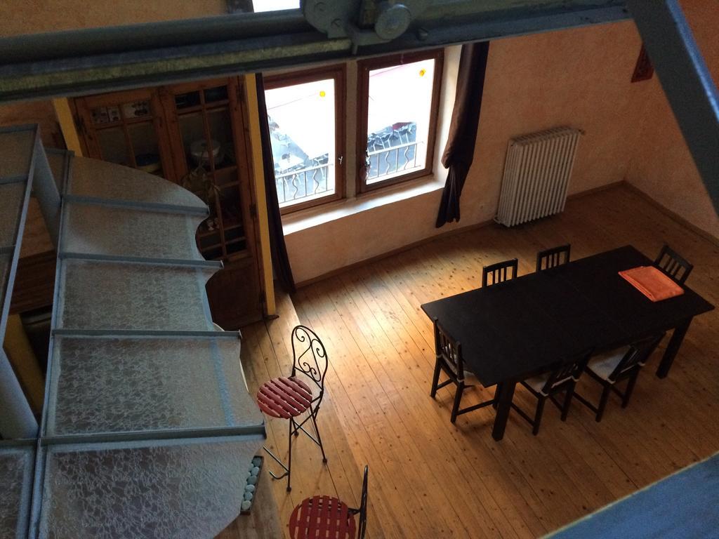 Duplex Avec Terrasse Tropezienne Apartment เปเซอนา ภายนอก รูปภาพ